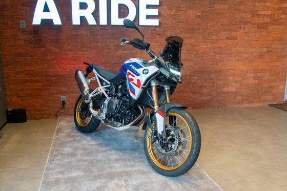 BMW F 900 GS TROPHY PRO BMW F 900 GS TROPHY PRO